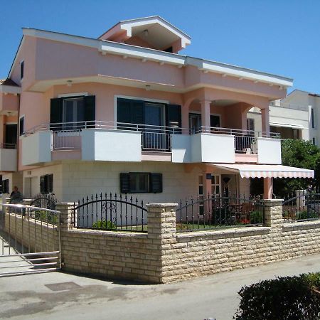 Apartman Strk Sukošan Exteriér fotografie